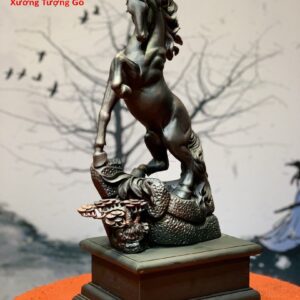 Độc mã trắc