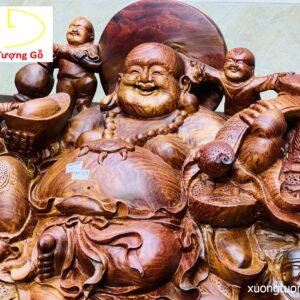 Di Lặc ngũ tiểu ngồi đống tiền gỗ cẩm.