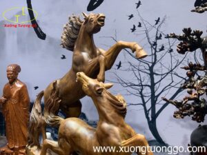 Tượng Song Mã Gỗ Xá Xị