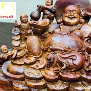 Di Lặc ngũ tiểu ngồi đống tiền gỗ cẩm.