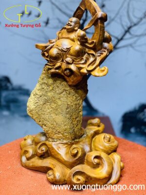 Di Lặc Ngồi Đá Hương Ta