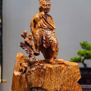 Tế công gỗ nu ngọc am
