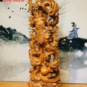 Quan Công Đứng Tam Long