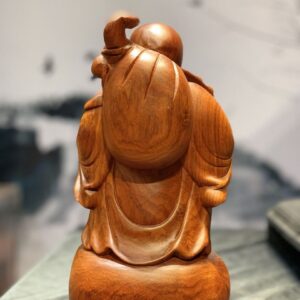 Tượng Di Lặc Đứng Bao Tiền Gỗ Hương