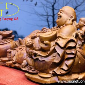 Di Lặc Tan Tiểu Ngồi Đống Tiền