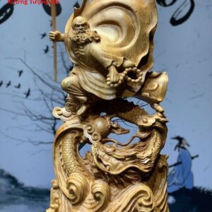 Đạt Ma Đứng Rồng