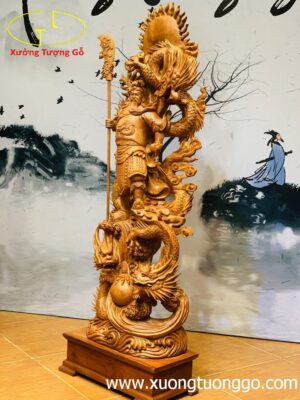 Quan Công Đứng Tam Long