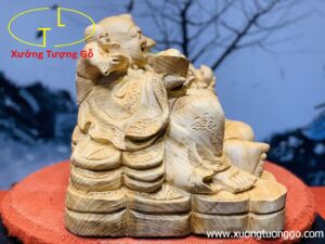 Di Lặc Tam Tiểu Cầm Thỏi Vàng Ngọc Am