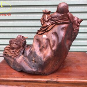 Tượng Di Lặc Nhất Tiểu Ôm Đá Tự Nhiên