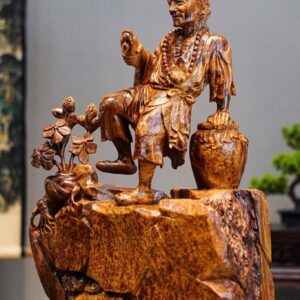 Tế công gỗ nu ngọc am
