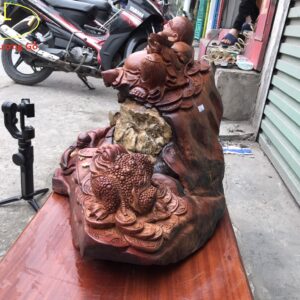 Tượng Di Lặc Nhất Tiểu Ôm Đá Tự Nhiên