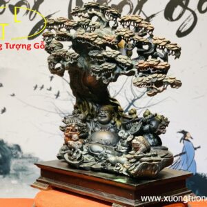 Di Lặc Ngũ Tiểu Ngồi Cây Tùng