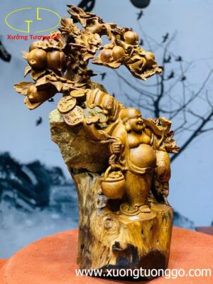 Di Lặc Gánh Gậy Đứng cây Đào