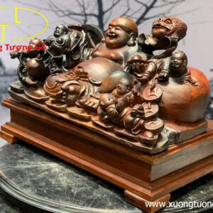 Di Lặc Ngũ Phúc Ngự Bên Cóc