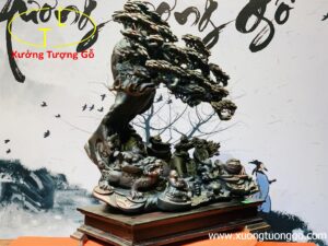 Di Lặc Ngũ Tiểu Ngồi Cây Tùng