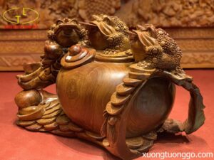 Tượng Tam Cóc Chấn Chum Tiền Gỗ Hương