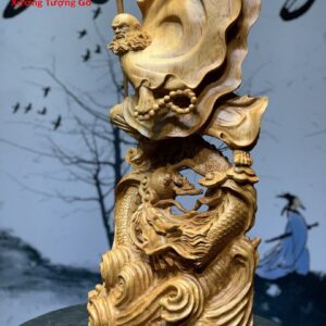 Đạt Ma Đứng Rồng