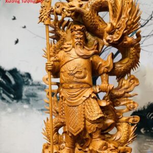 Quan Công Đứng Tam Long