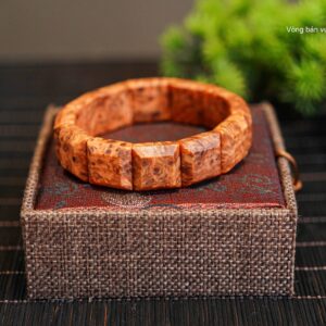 ( Bản Cao Cấp ) - Vòng Tay Gỗ Nu Huyết Long Bản Vuông