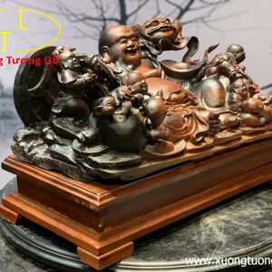 Di Lặc Ngũ Phúc Ngự Bên Cóc