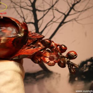 Gạt Tàn Hoa Mai Trắc