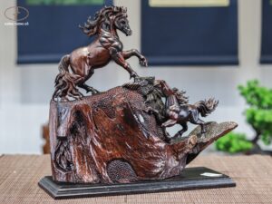Song mã gỗ trắc