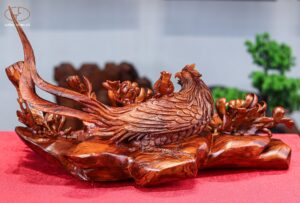 Chim trĩ hoa phù dung gỗ sưa