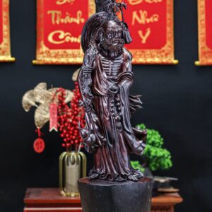 Đạt ma đứng tử đàn tím