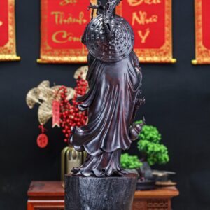 Đạt ma đứng tử đàn tím