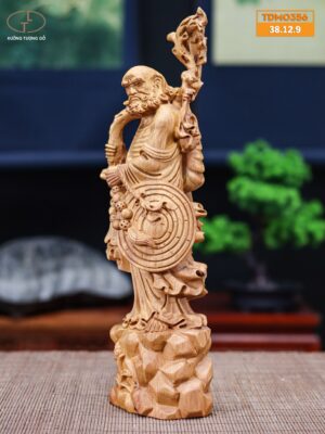 Đạt ma gỗ bách xanh
