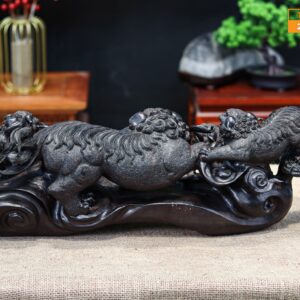 Ngũ lân gỗ tử đàn tím