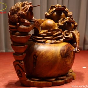 Tượng Lam Cóc Gỗ Hương