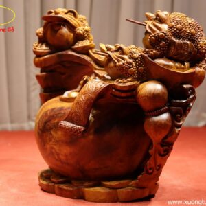 Tượng Lam Cóc Gỗ Hương