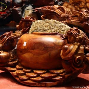 Tượng Ngũ Cóc Ngự Chum Tiền