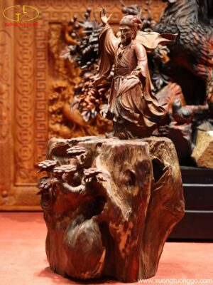 Tượng Khổng Minh