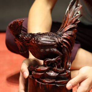 Tượng Gà 12 Con Giáp Gỗ Trắc