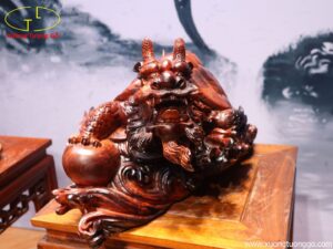 Tượng Long Quy Trắc