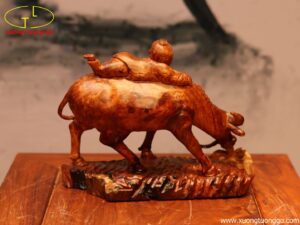Tượng Tiểu Đồng Cưỡi Trâu Gỗ Nu Hương