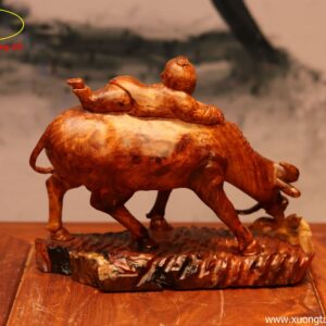 Tượng Tiểu Đồng Cưỡi Trâu Gỗ Nu Hương