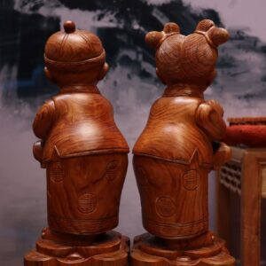 Tiểu Đồng Chúc Phúc Gỗ Hương