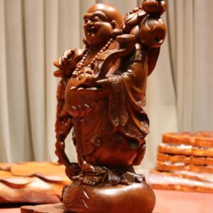Tượng Phật Di Lặc Đứng Bao Tiền Gỗ Hương