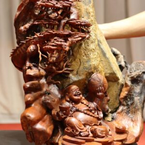 Tượng Phật Di Lặc Cây Tùng Ôm Đá
