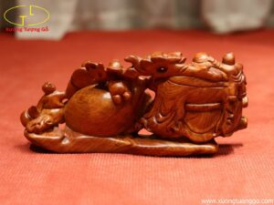 Tượng Phật Di Lặc Kéo Bao Tiền Ngũ Tiểu