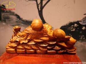 Tượng Phật Di Lặc Ngồi Bao Cành Đào