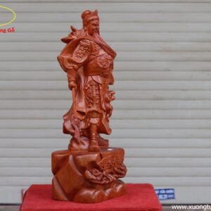 Tượng Quan Công