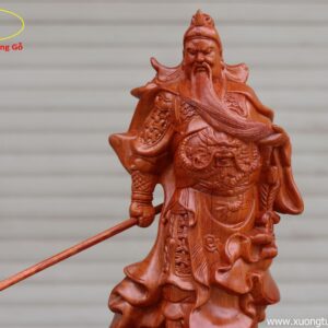 Tượng Quan Công