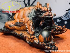 Long Quy Trắc