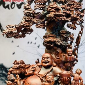 Di Lặc ngũ tiểu ngồi cây tùng hai nghê trắc đỏ đen.