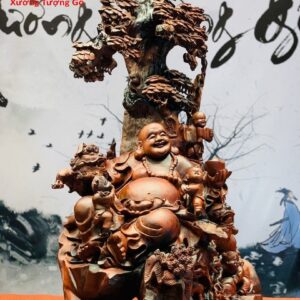 Di Lặc ngũ tiểu ngồi cây tùng hai nghê trắc đỏ đen.