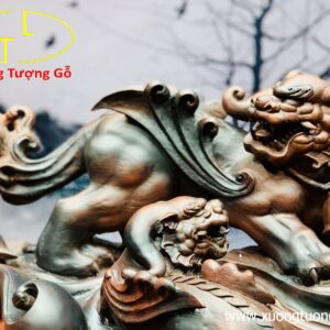 Tỳ Hưu mẫu tử trắc đỏ đen.
